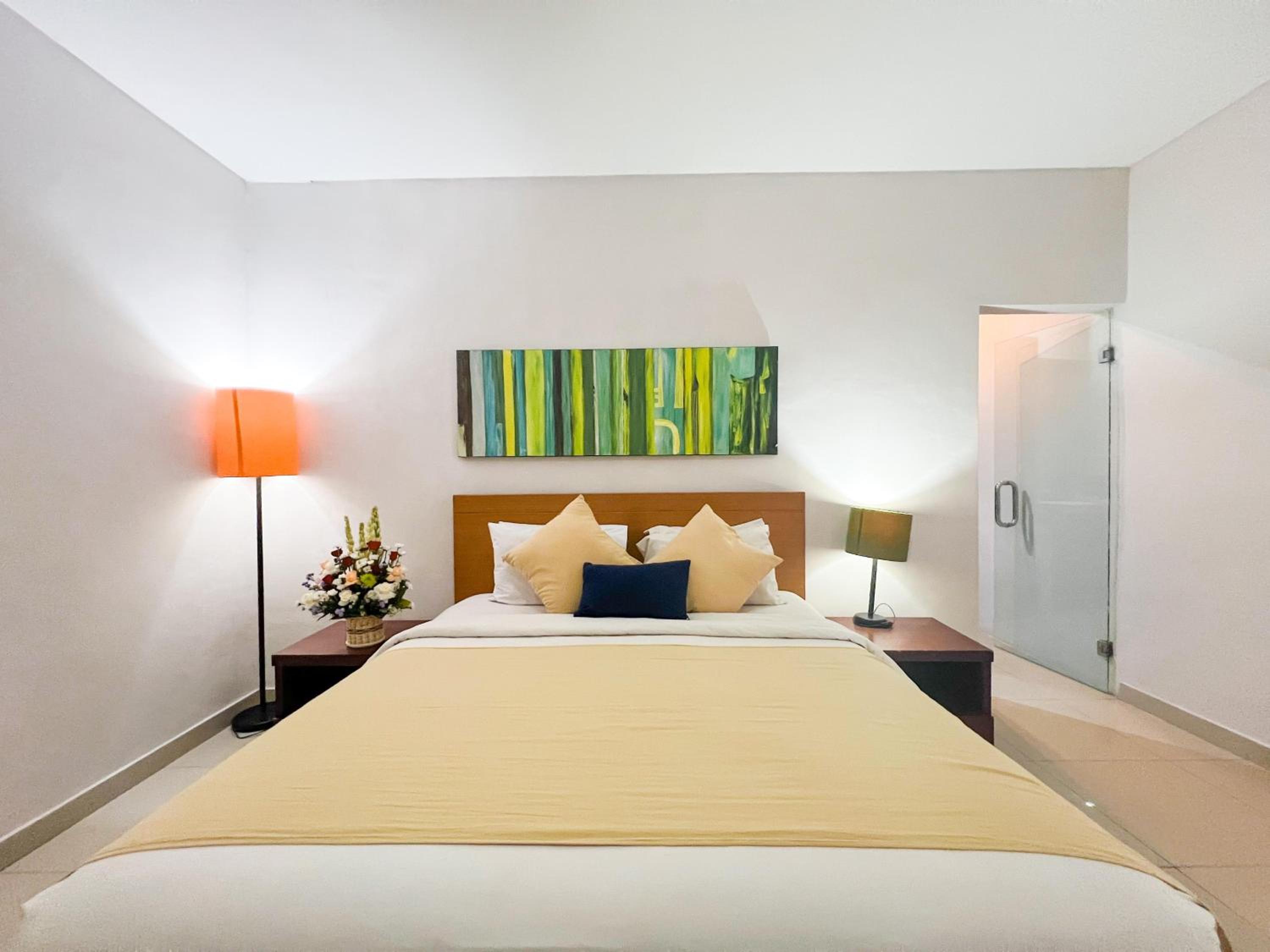 1 BEDROOM, APARTMENT