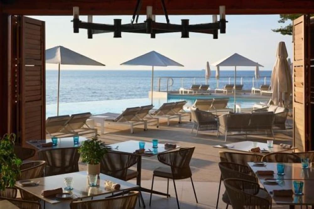 Cap Estel 52/77