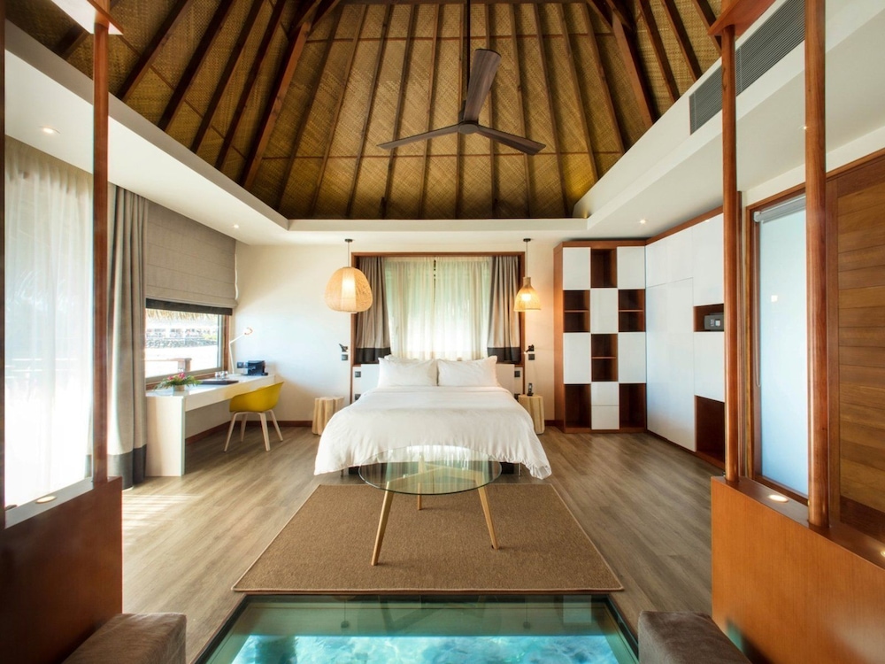 Tahiti Ia Ora Beach Resort 44/83