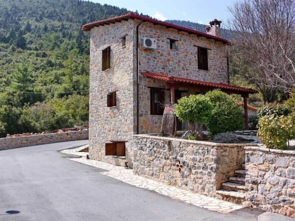Menalia Villas Suites 8/59
