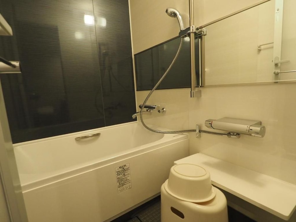 Haneda Inn 43/50