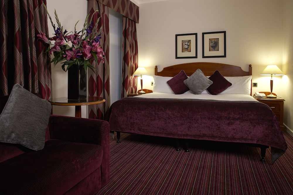 Rembrandt Hotel 15/82