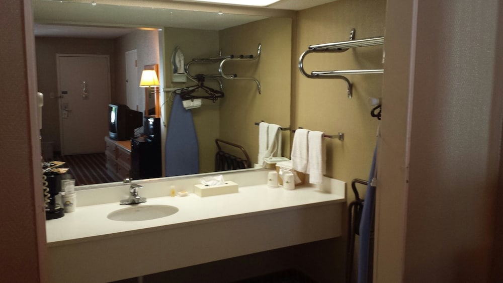 Park Inn by Radisson, Attalla-Gadsden 16/26