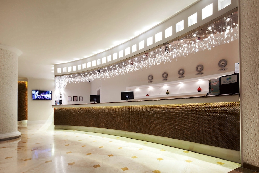 Ikbal Thermal Hotel And Spa 11/74