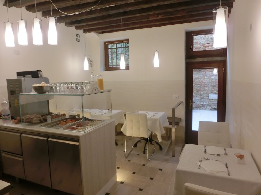 Hotel Ca Lucrezia 33/50