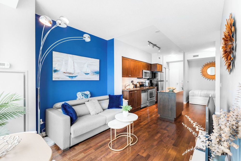 Aoc Suites - Luxury Condo - City View 18/28