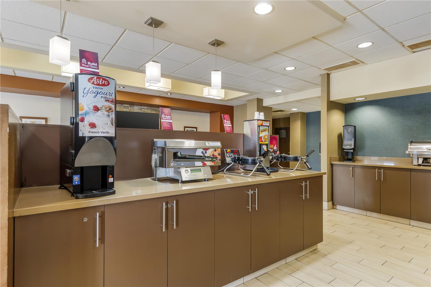 BEST WESTERN PLUS Winnipeg West 4/16