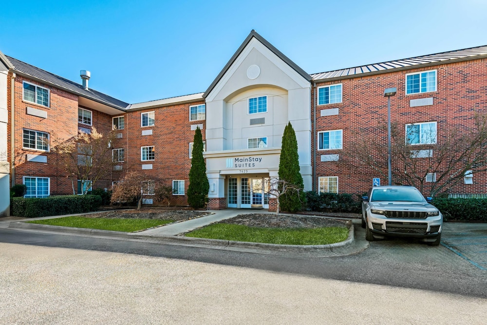 MainStay Suites Greensboro 41/46