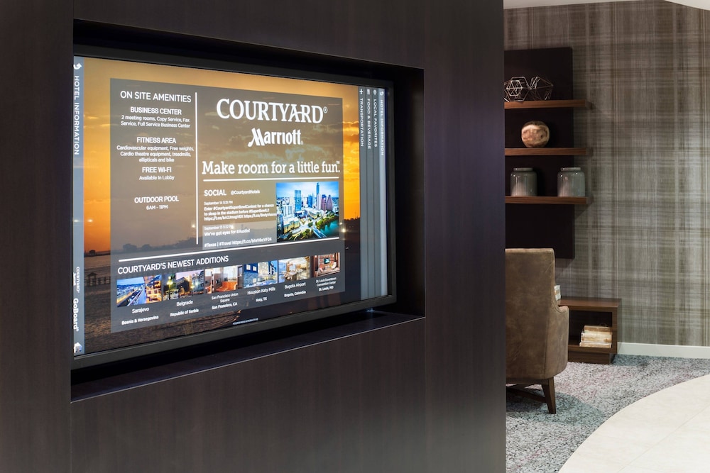 Courtyard by Marriott Hattiesburg 16/42