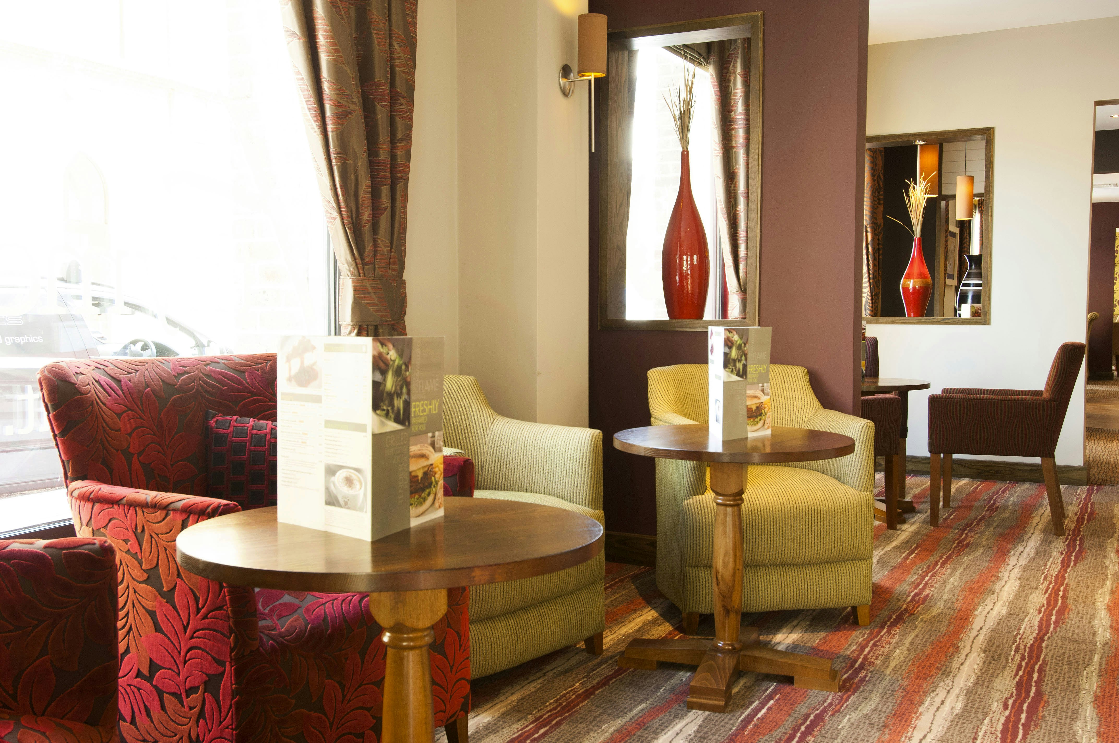 Premier Inn London Southwark (Tate Modern) 11/21