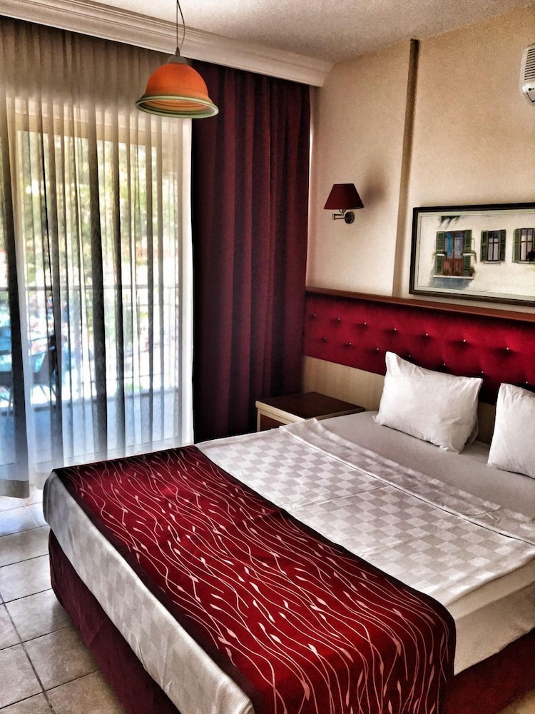 My Meric Hotel 6/22