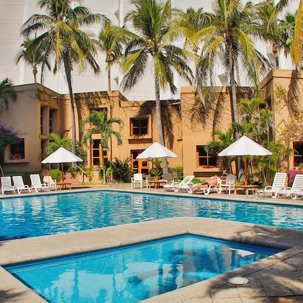 Villas El Rancho 35/39