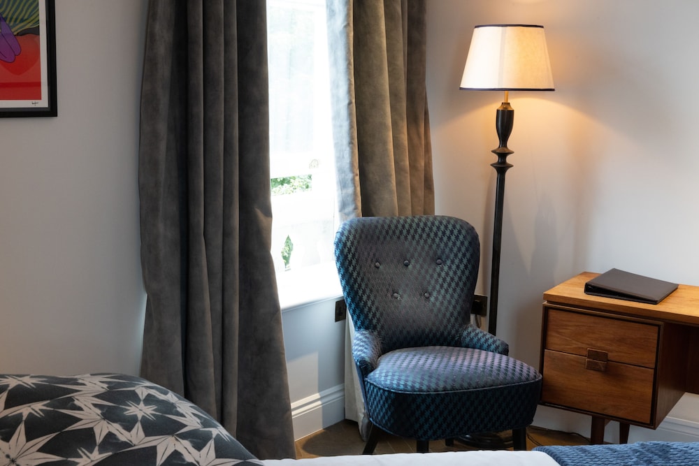 The Knight of Notting Hill 26/50