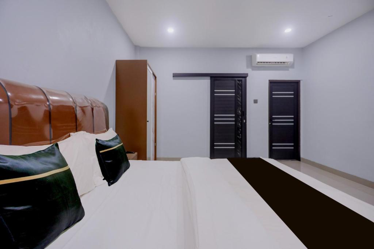 Room at Collection O near Aviari Batuaji formerly Haruasa Inn, BATAM