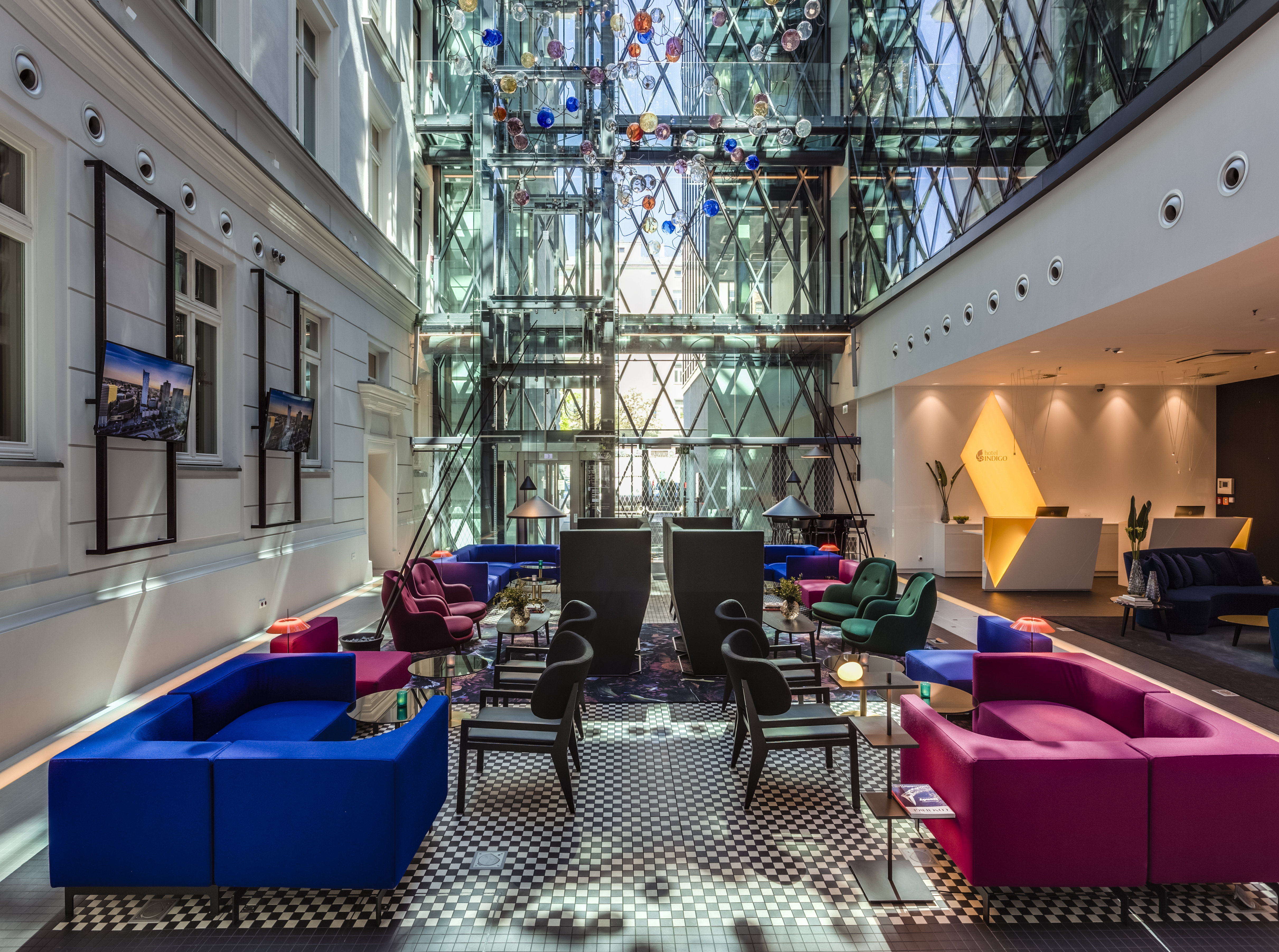 HOTEL INDIGO WARSAW - NOWY SWIAT 45/79