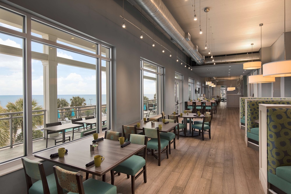 DoubleTree Resort by Hilton Myrtle Beach Oceanfront 76/97