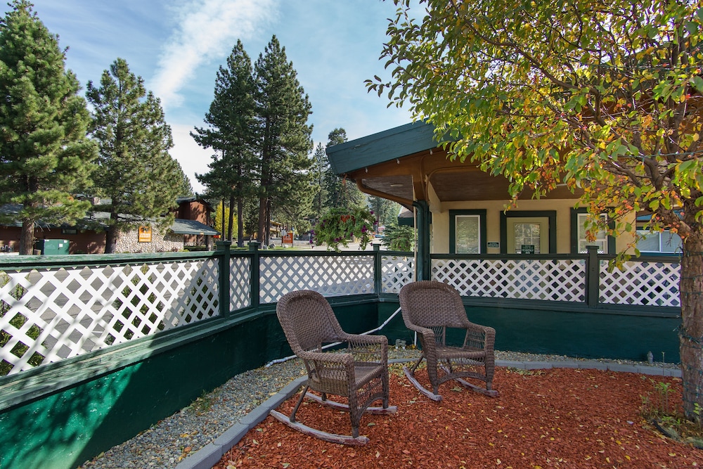 Secrets Inn Lake Tahoe 61/71