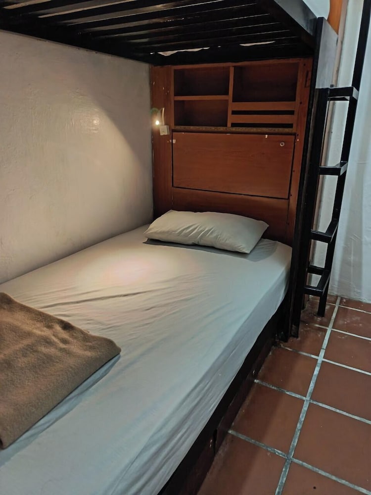 MIXED DORM, BASIC, GROUND FLOOR