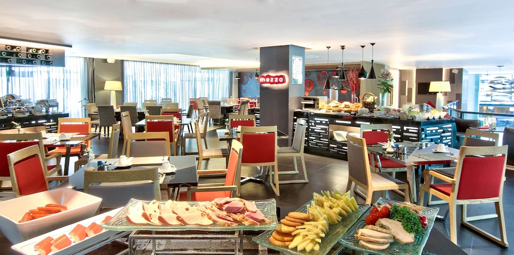 PARK PLAZA BANGKOK(SOI 18) 55/75