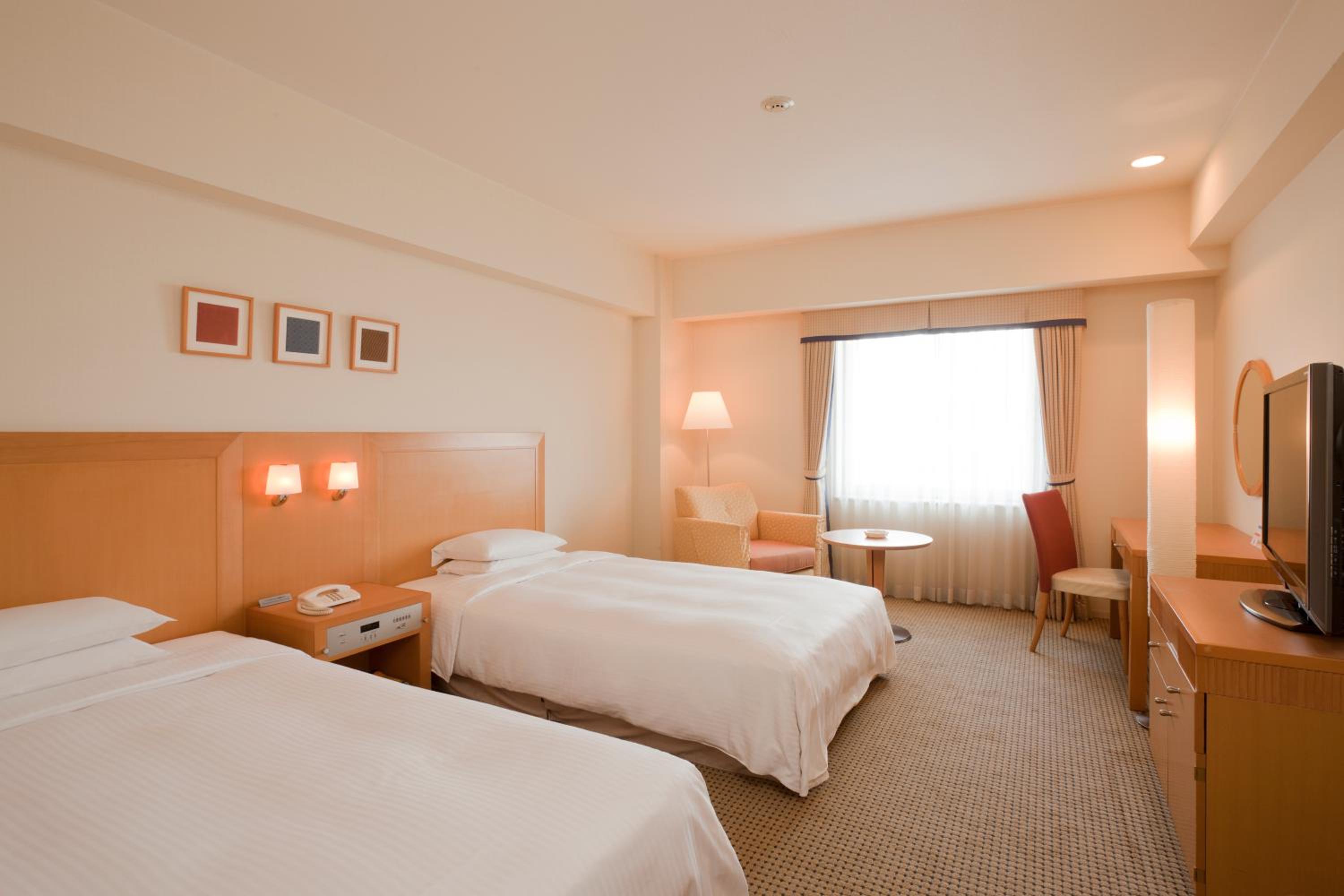 Semi Room, Moderate, Triple, 3 Semi Double Beds