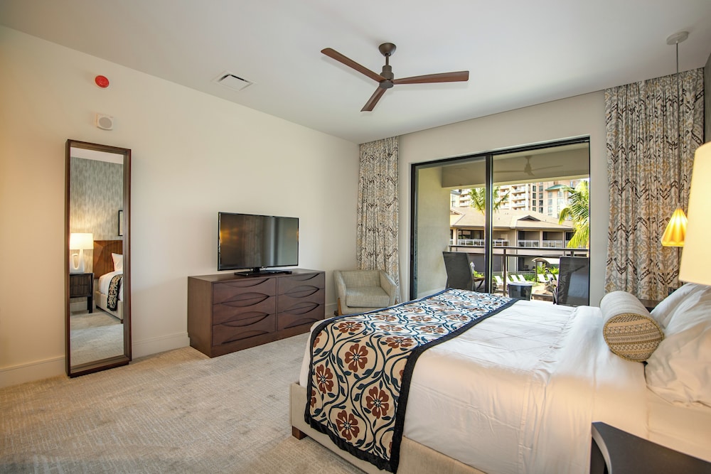 3 Bedrooms, Luana, Villa, 3 King Beds, Garden View, Sofa، OUTRIGGER Honua Kai Resort & Spa 8/10
