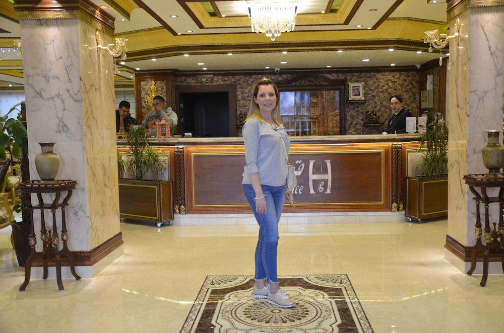 AMRA PALACE HOTEL 9/50