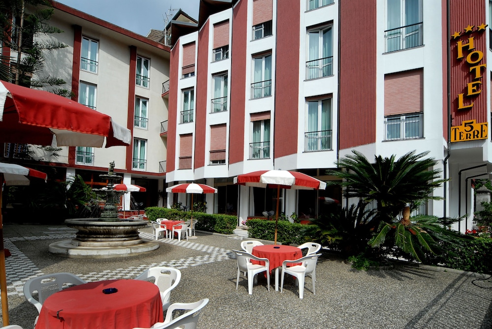 Hotel Cinque Terre 41/42