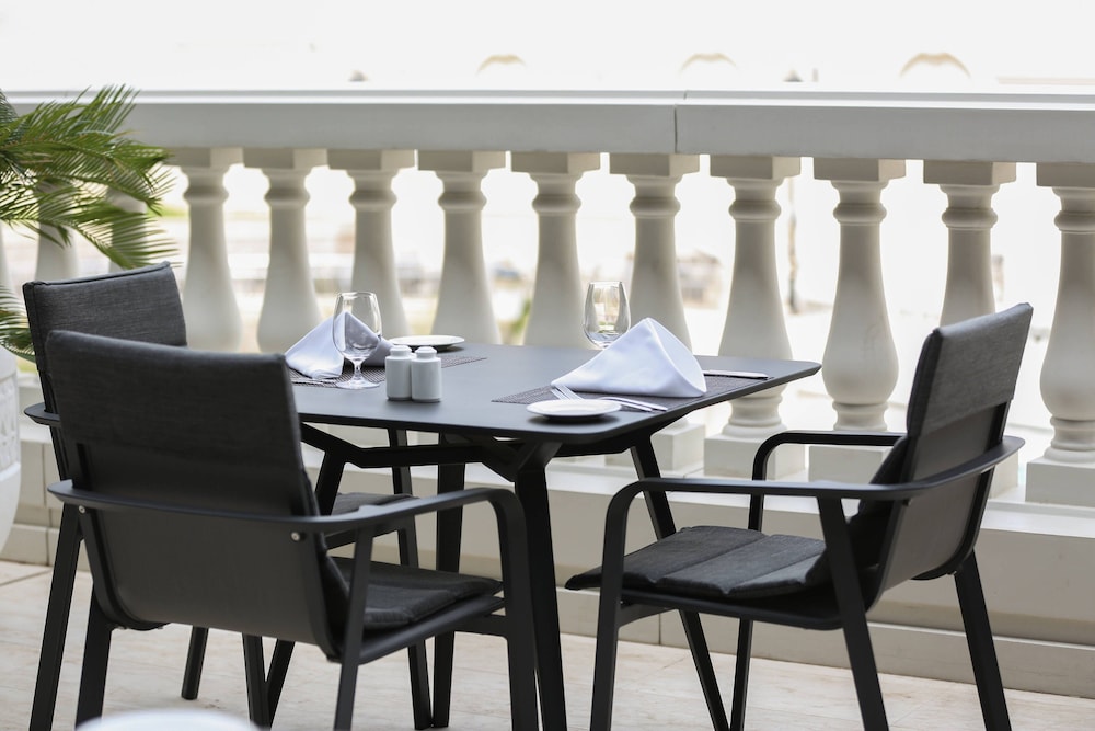 Algiers Marriott Hotel Bab Ezzouar 43/63