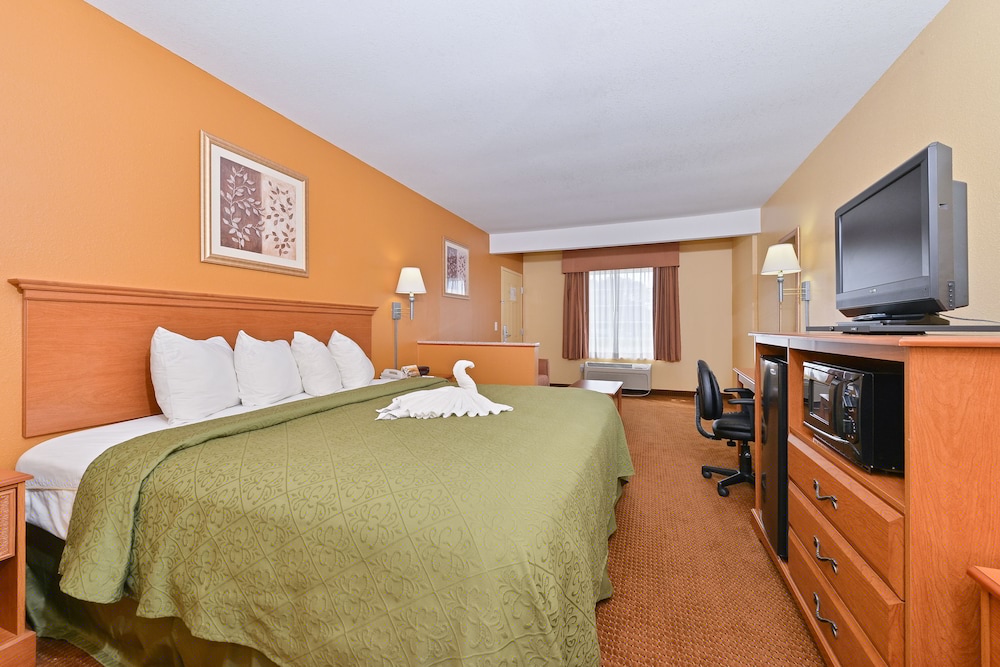 Quality Inn & Suites Cartersville North 21/42