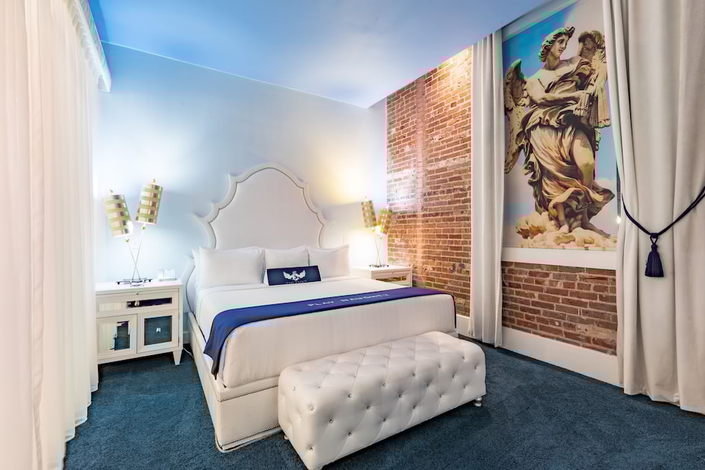 The Saint Hotel, New Orleans, French Quarter, Autograph Collection 11/42