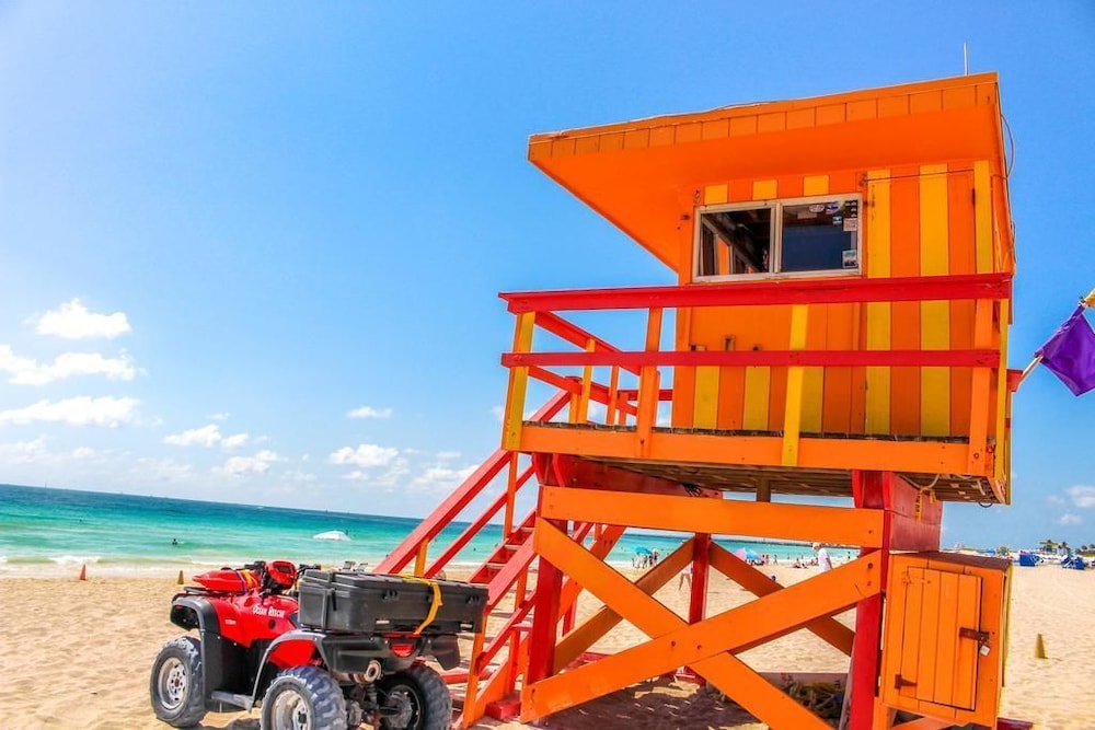 Apartment on the Beach 25/33