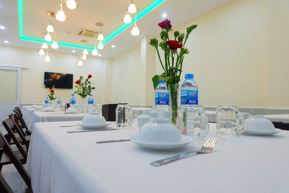 Green Hotel - Hostel 40/50