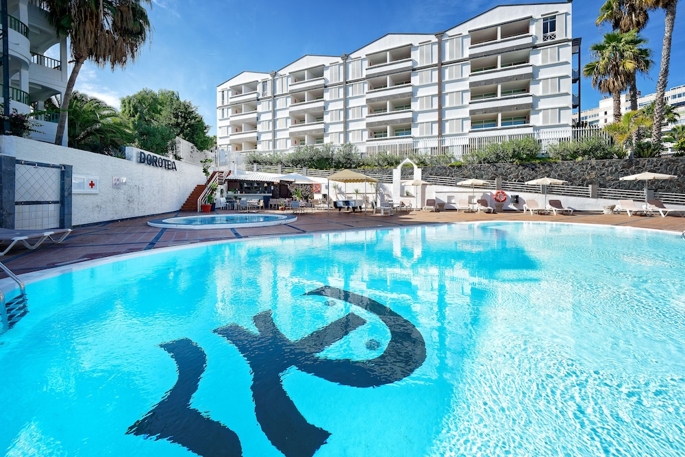 TC Apartamentos Dorotea 8/71