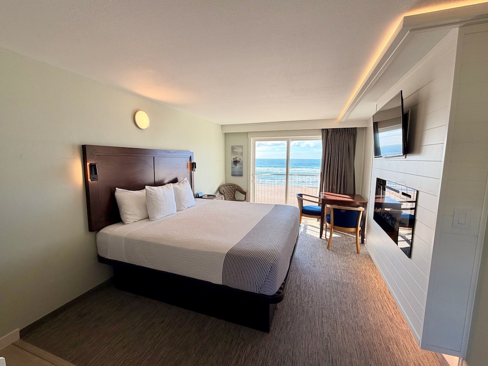 Sandcastle Beachfront Motel 10/40