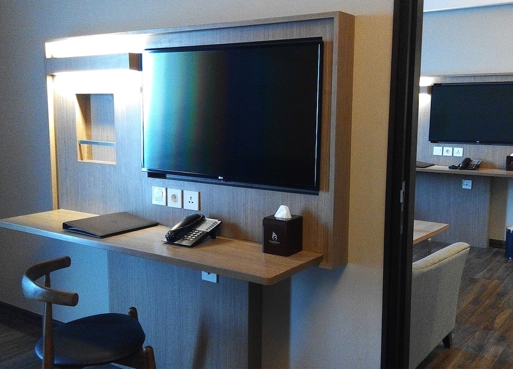 GAMMARA HOTEL MAKASSAR 61/70