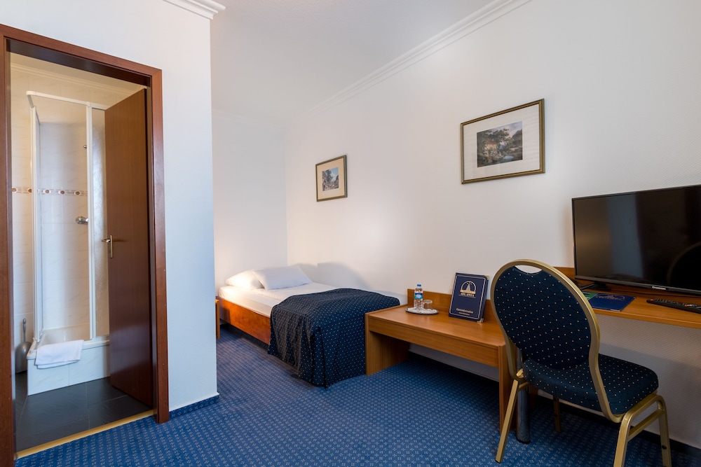 Hotel Atlanta Budget 21/50