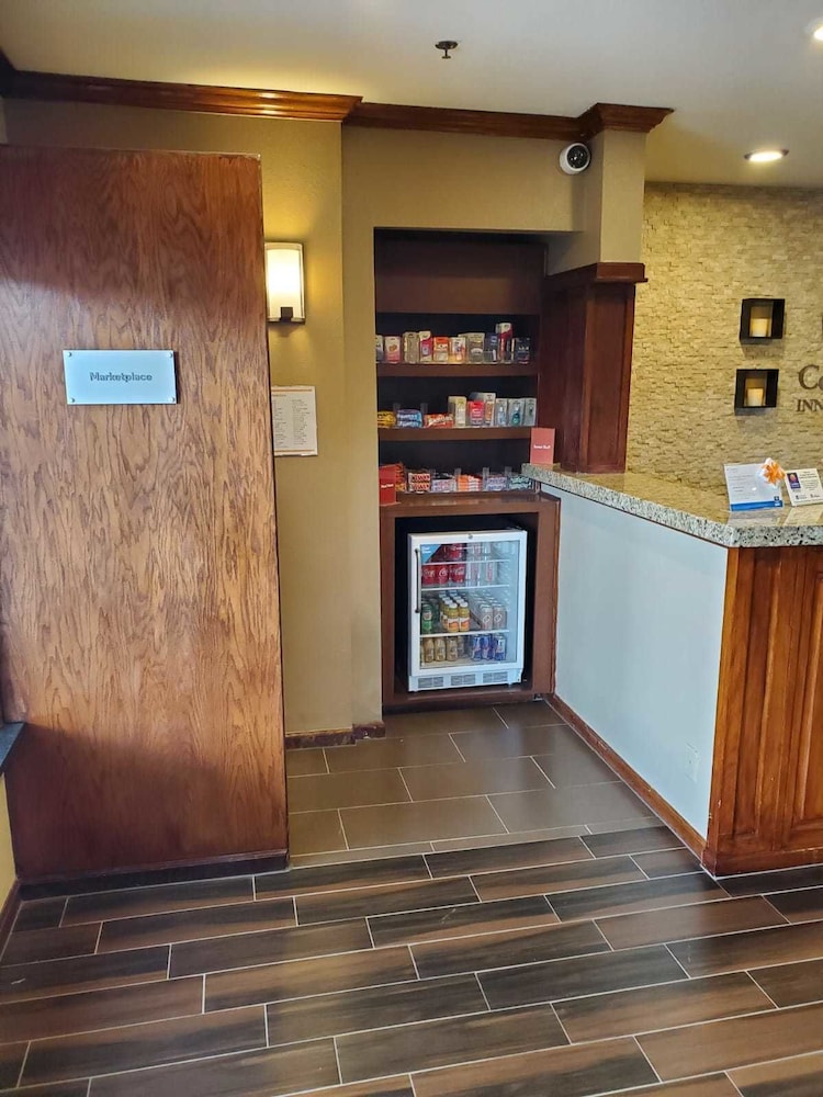Comfort Inn & Suites Durango, CO 14/53