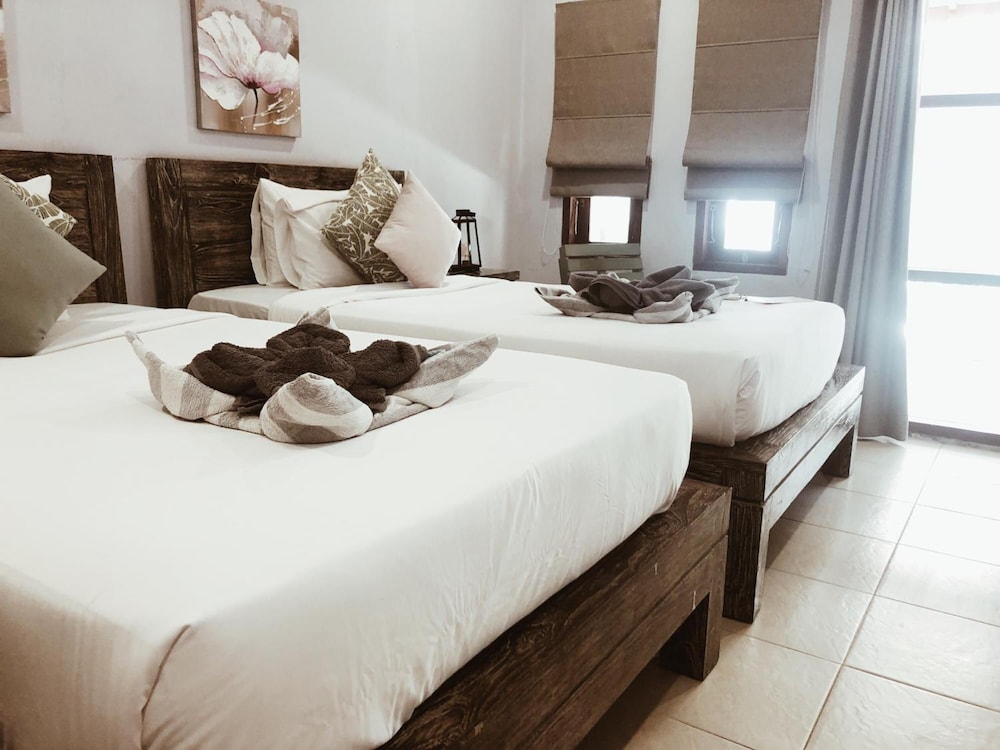 Kalua Boutique Bungalows 9/50
