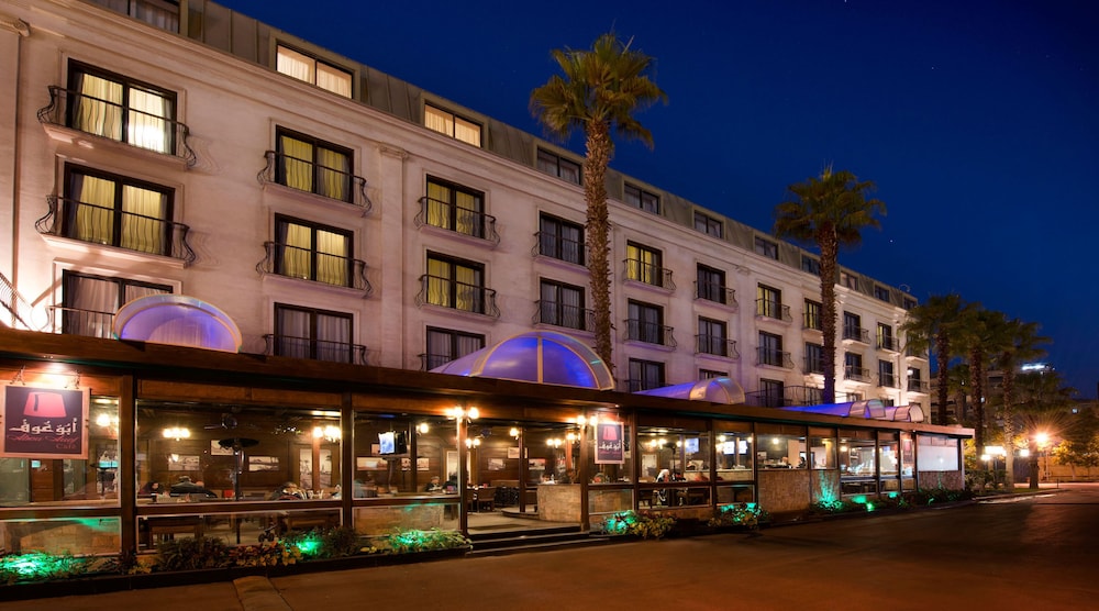 hotel
