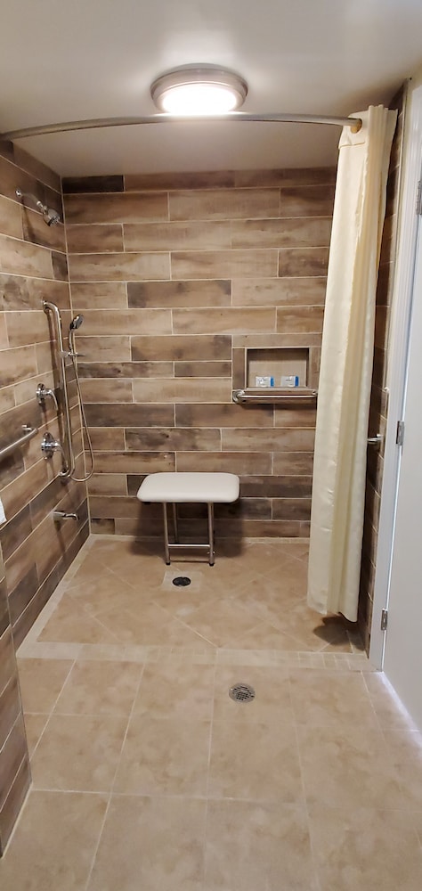 Anaheim National Inn 44/72
