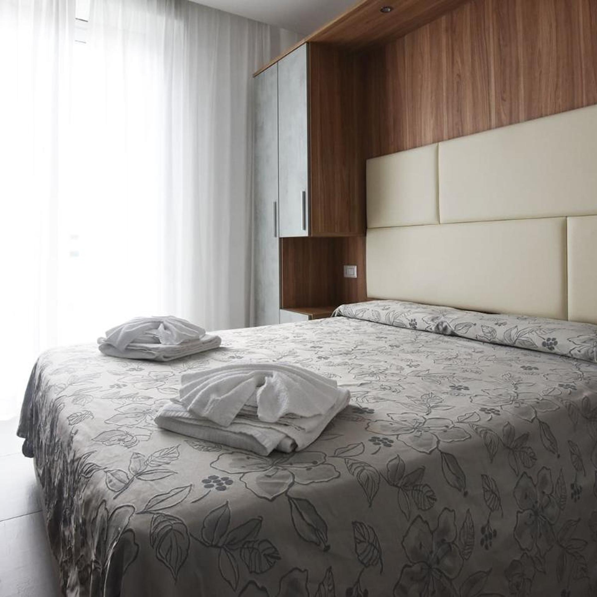 Hotel Ambasciatori 20/44