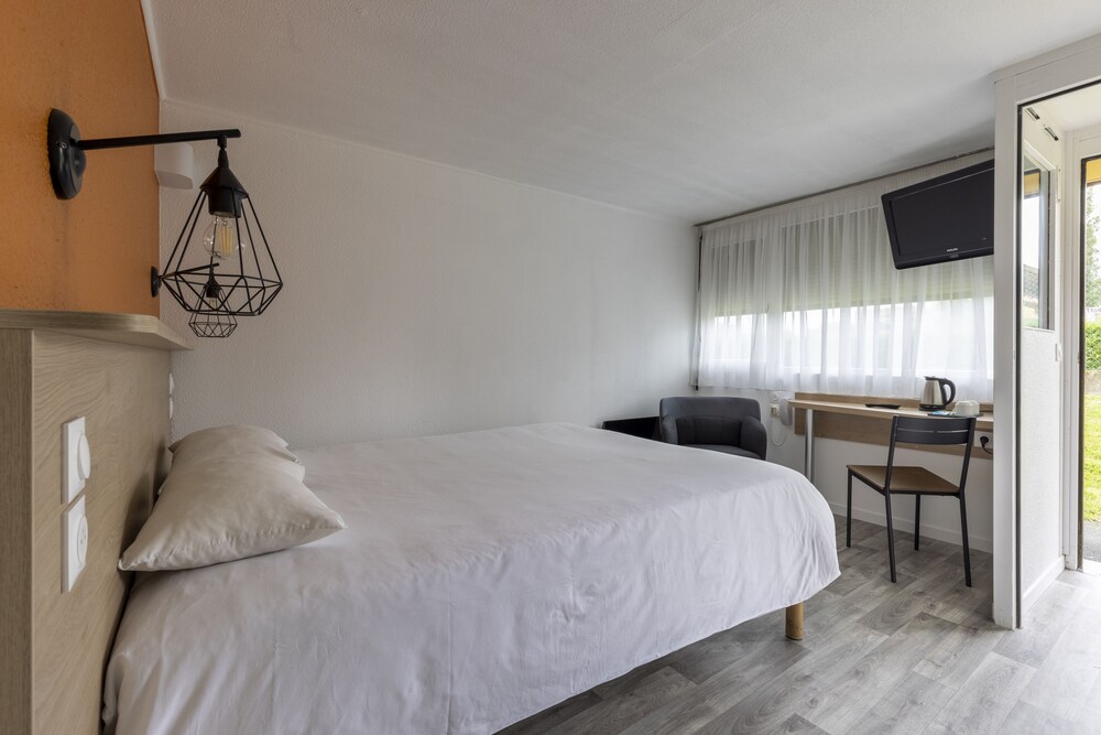 Le 2 By Hotel Akena - La Ferte Bernard 20/50