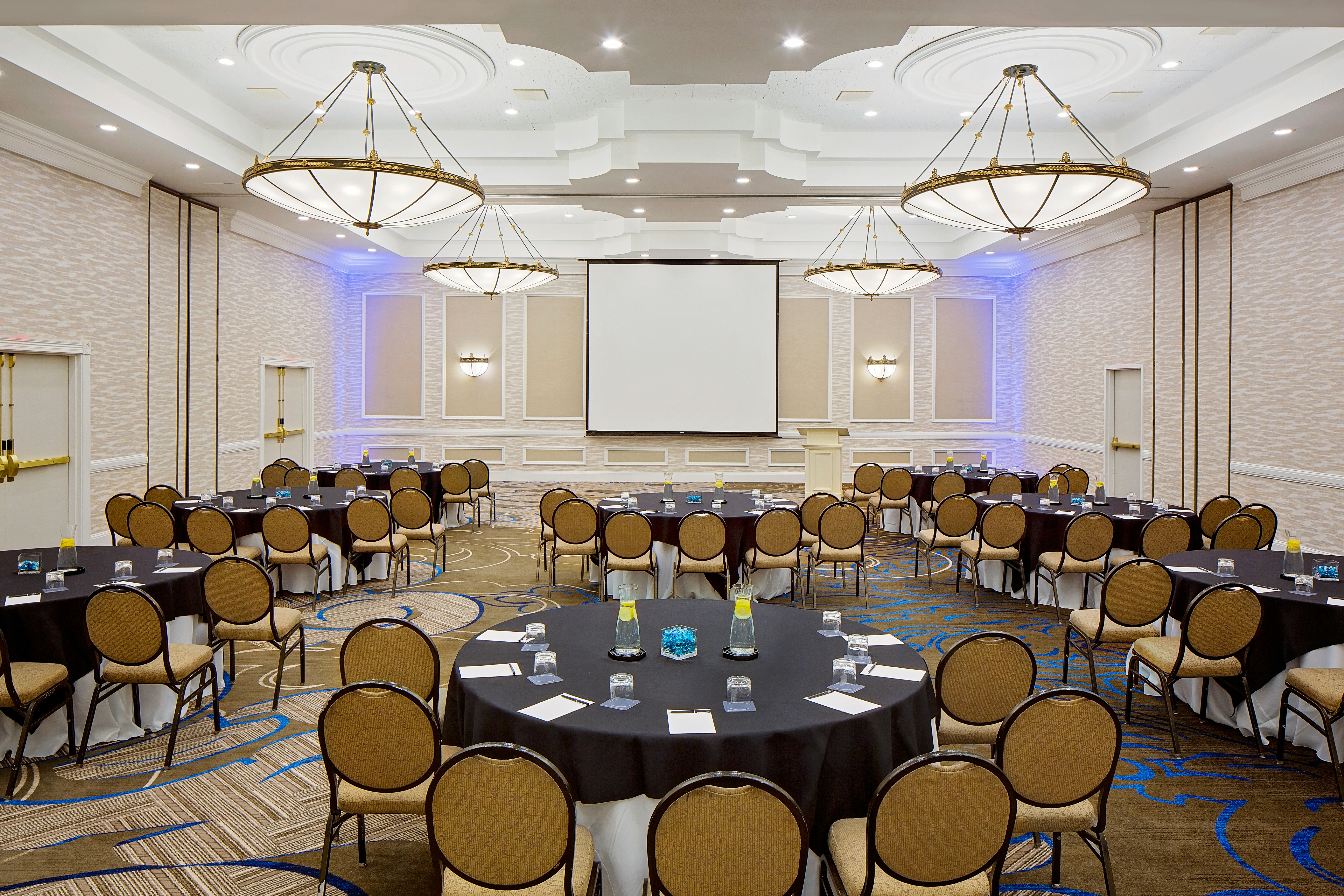 Hilton Ocala 63/83