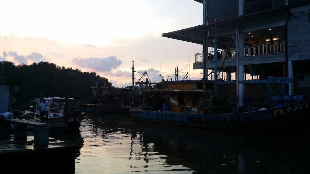 The Happy 8 Retreat At Kuala Sepetang 46/50