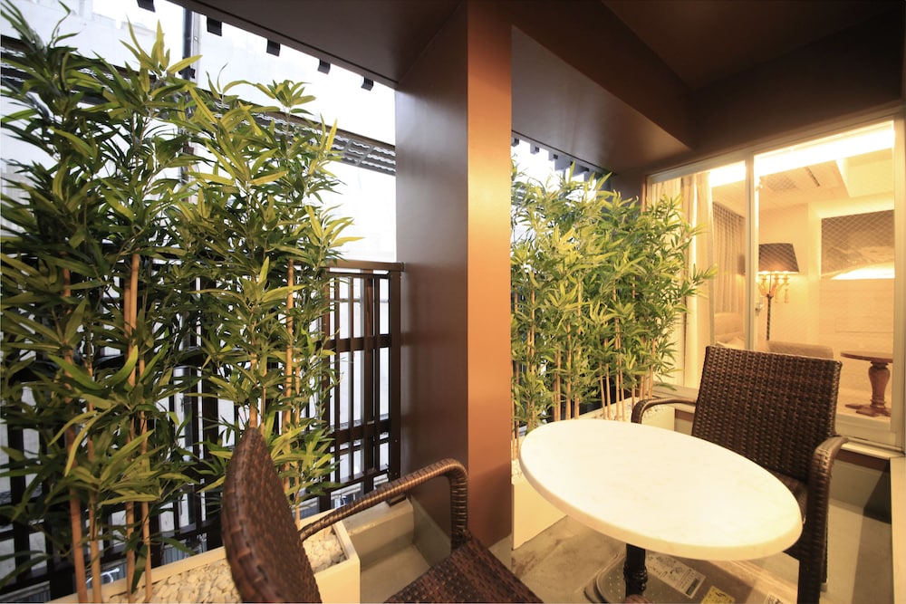 The Centurion Hotel Classic Akasaka 68/71