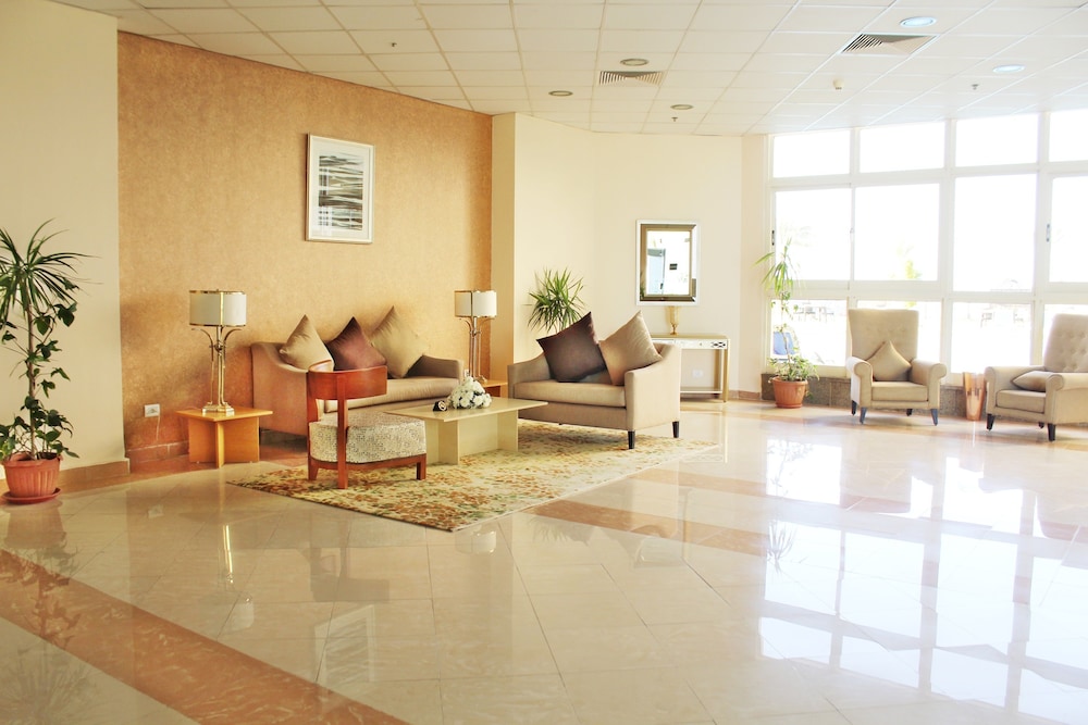 Tolip Family Club Borg El Arab 30/48