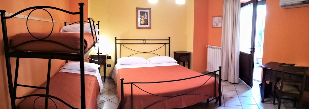 Albergo Pace 26/74
