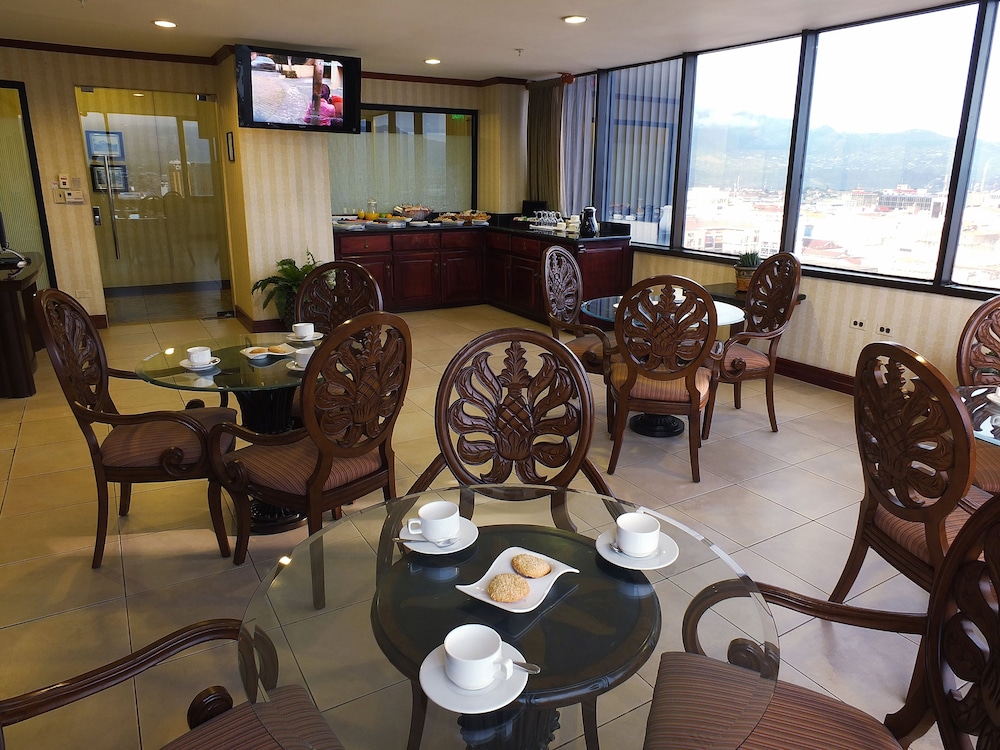 Delta Hotels by Marriott San Jose Aurola 39/50