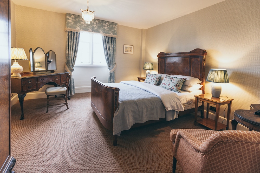 Rowton Castle Hotel 13/50