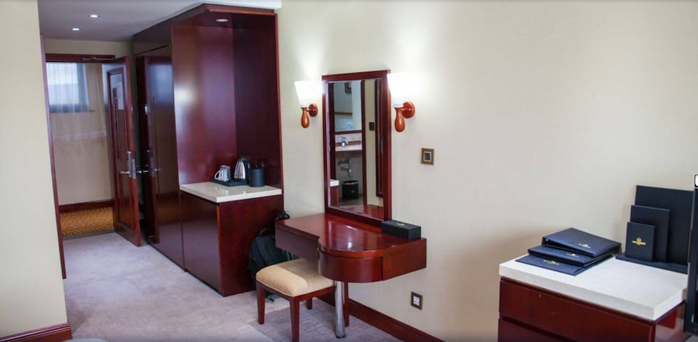 Grand Legacy Hotel 57/70